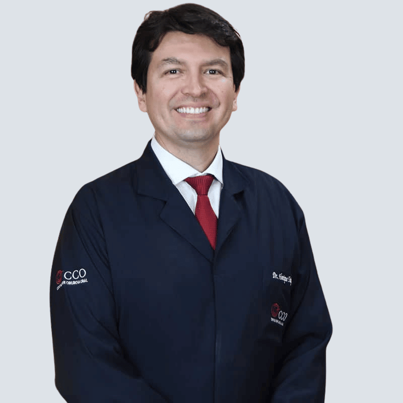 Dr. Henrique Taniguchi
